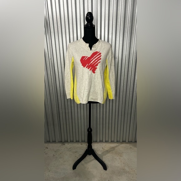 Women’s Lisa Todd Yellow Cream Long Sleeve Heart Sweater Designer Size Medium - Picture 1 of 4